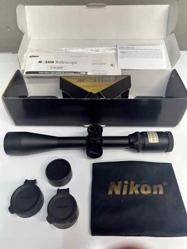 BRAND NEW IN BOX! Nikon M-308 Scope