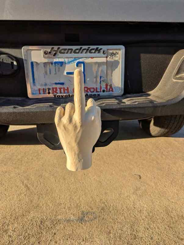 EXCLUSIVE! MIDDLE FINGER TOWING HITCH - 2 LEFT